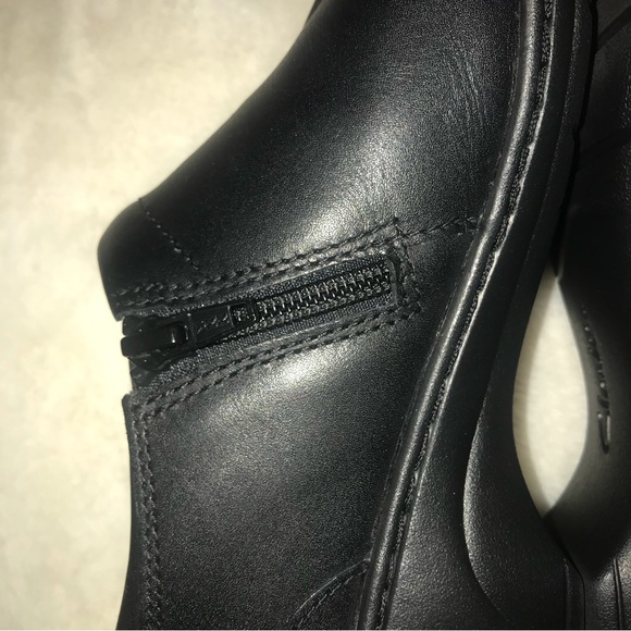 Clarks Channing Ann Black Leather Slip-On Shoe - Picture 13 of 16